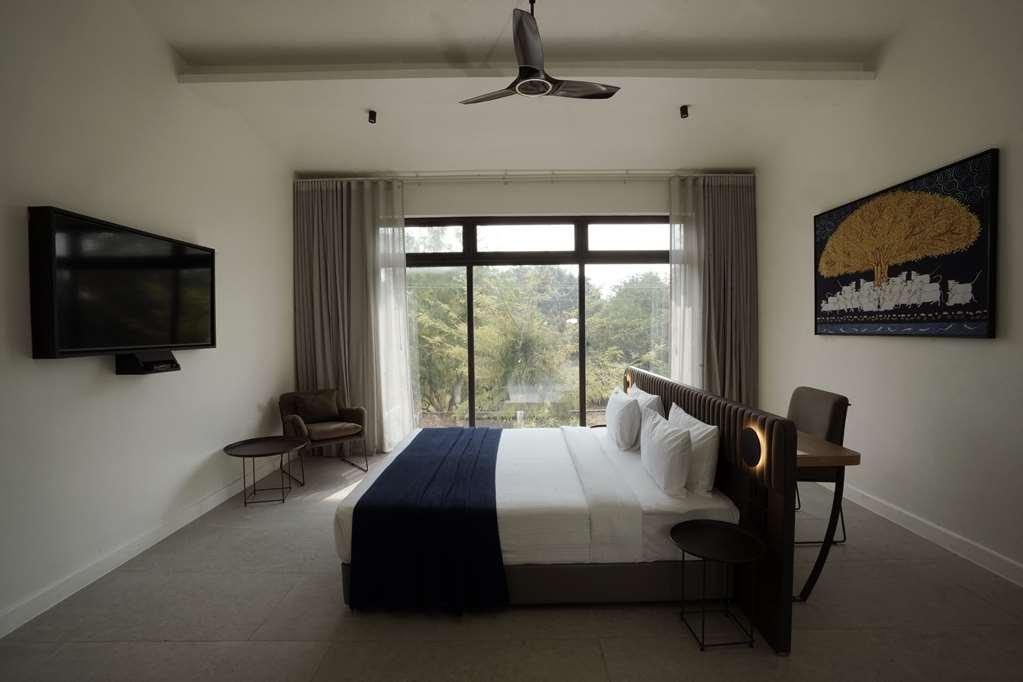Best Western Resort Country Club Γκουργκάον Δωμάτιο φωτογραφία