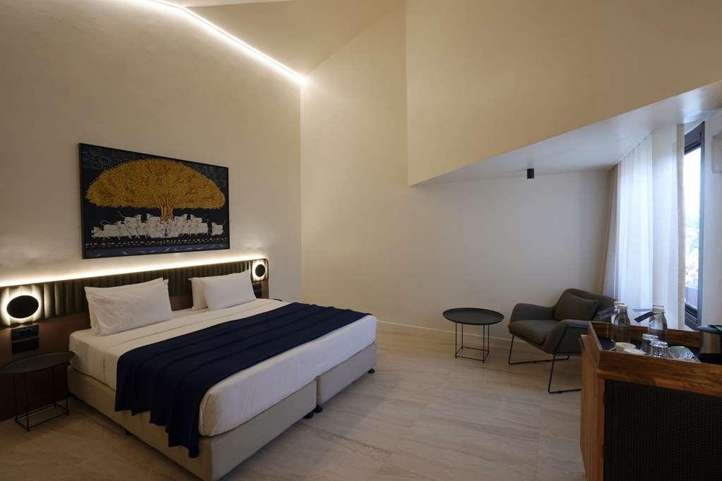 Best Western Resort Country Club Γκουργκάον Δωμάτιο φωτογραφία